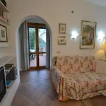 Tuscan Villa With Sea Views Ferienhaus Montescudaio