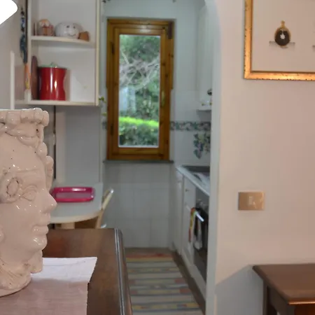 Tuscan Villa With Sea Views Ferienhaus Montescudaio