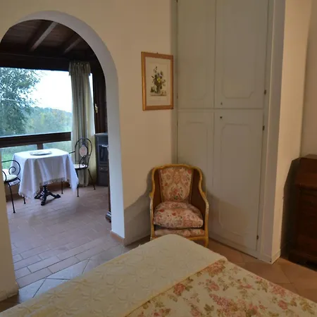 Tuscan With Sea Views Montescudaio