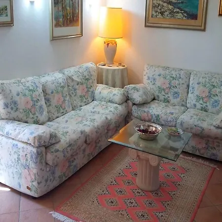 Tuscan With Sea Views