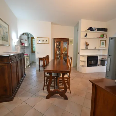 Tuscan With Sea Views Holiday home *